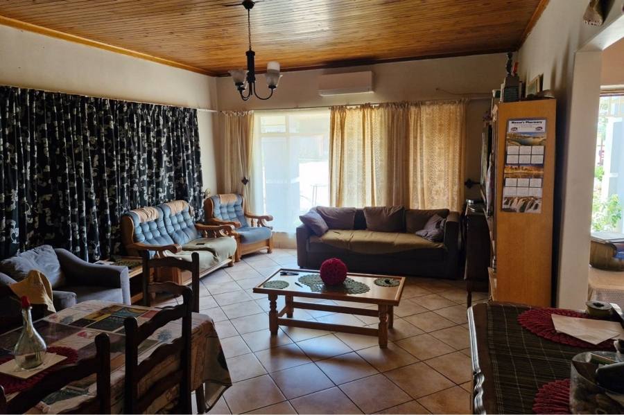 4 Bedroom Property for Sale in Roosheuwel North West